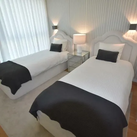 Benfica T2 Lux Garden Com Piscina, Apartman Lisboa